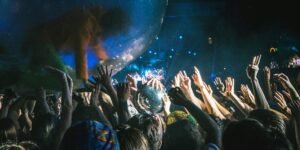 Read more about the article Šimtadienio Šventės Įgarsinimas Ir Apšvietimas